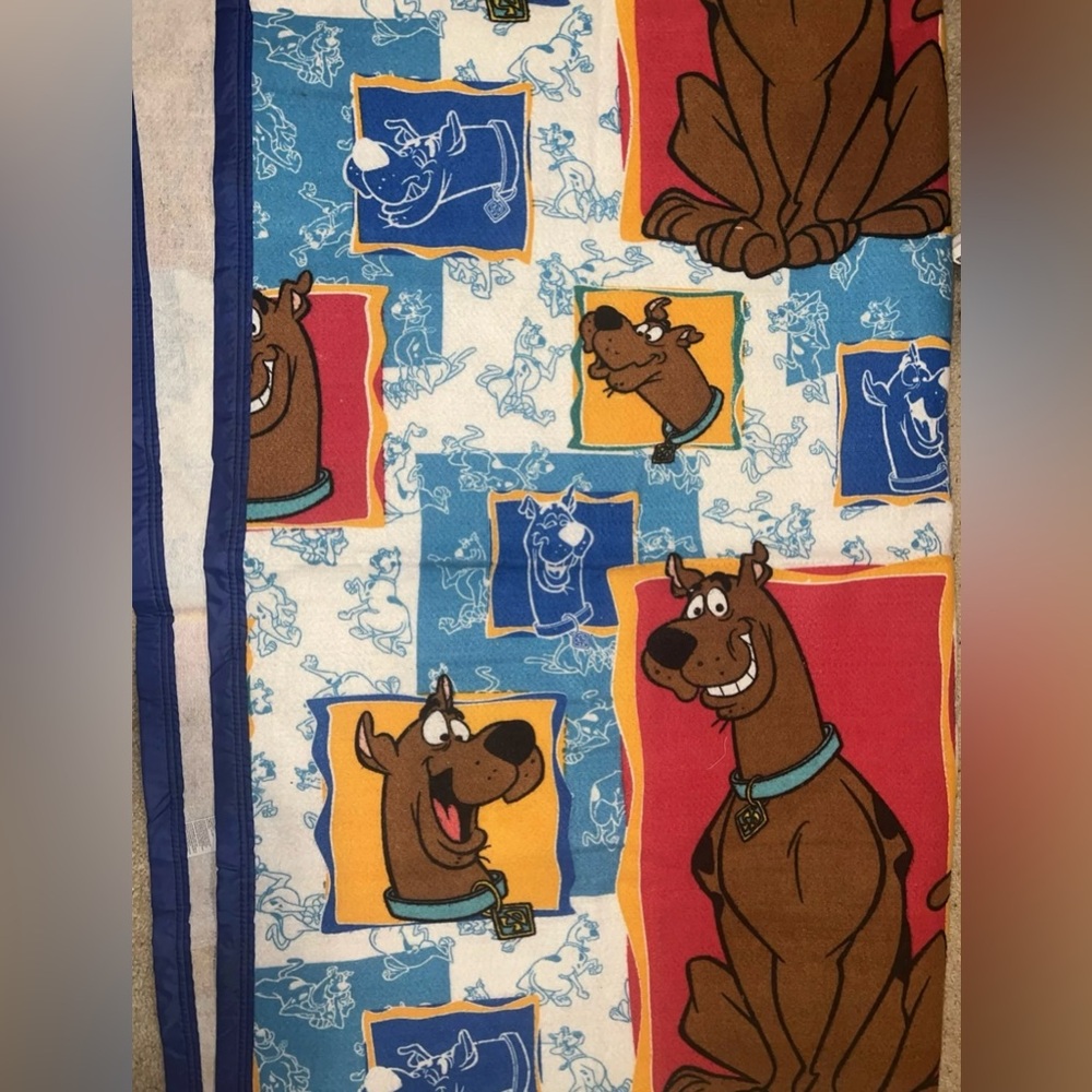 Rare Scooby-Doo Posing Vintage 1980's 80's Cartoon Throw Blanket 59 X 41